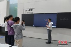 拆解立体几何、函数运算等笼统学问点